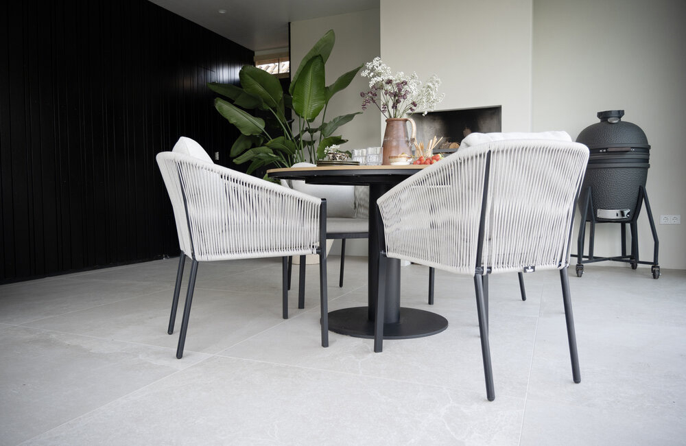 Tuinmeubelen met de look van teak: ontdek Tecon Teak!