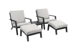 2x loungestoel Bezano | Off White  + 2x Voetenbank Bezano Off-White + Bijzettafel 50x
