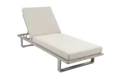 Modern-verstelbaar-ligbed-Sint-Maarten-champagne-sand-4-Seizoenen-Tuinmeubelen